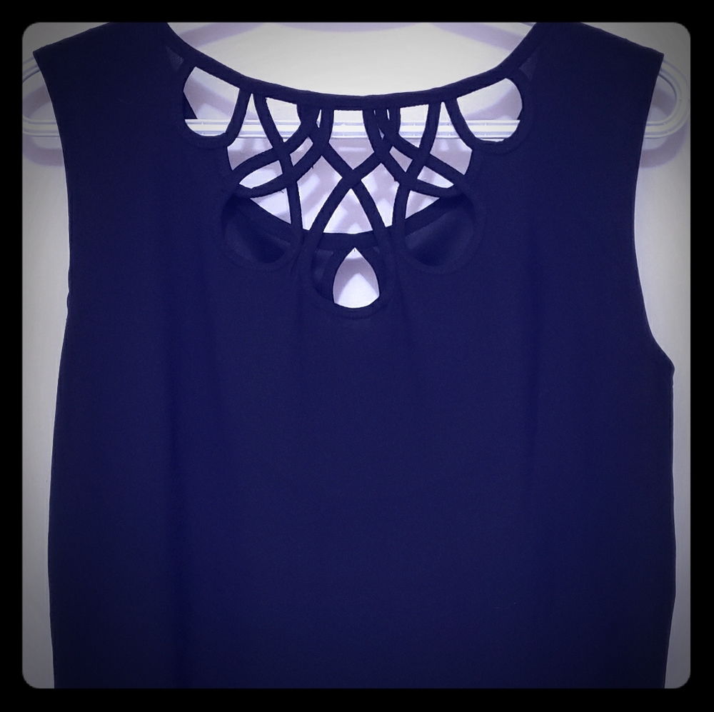🍄2for15🍄 Gothic mesh style chest pattern.